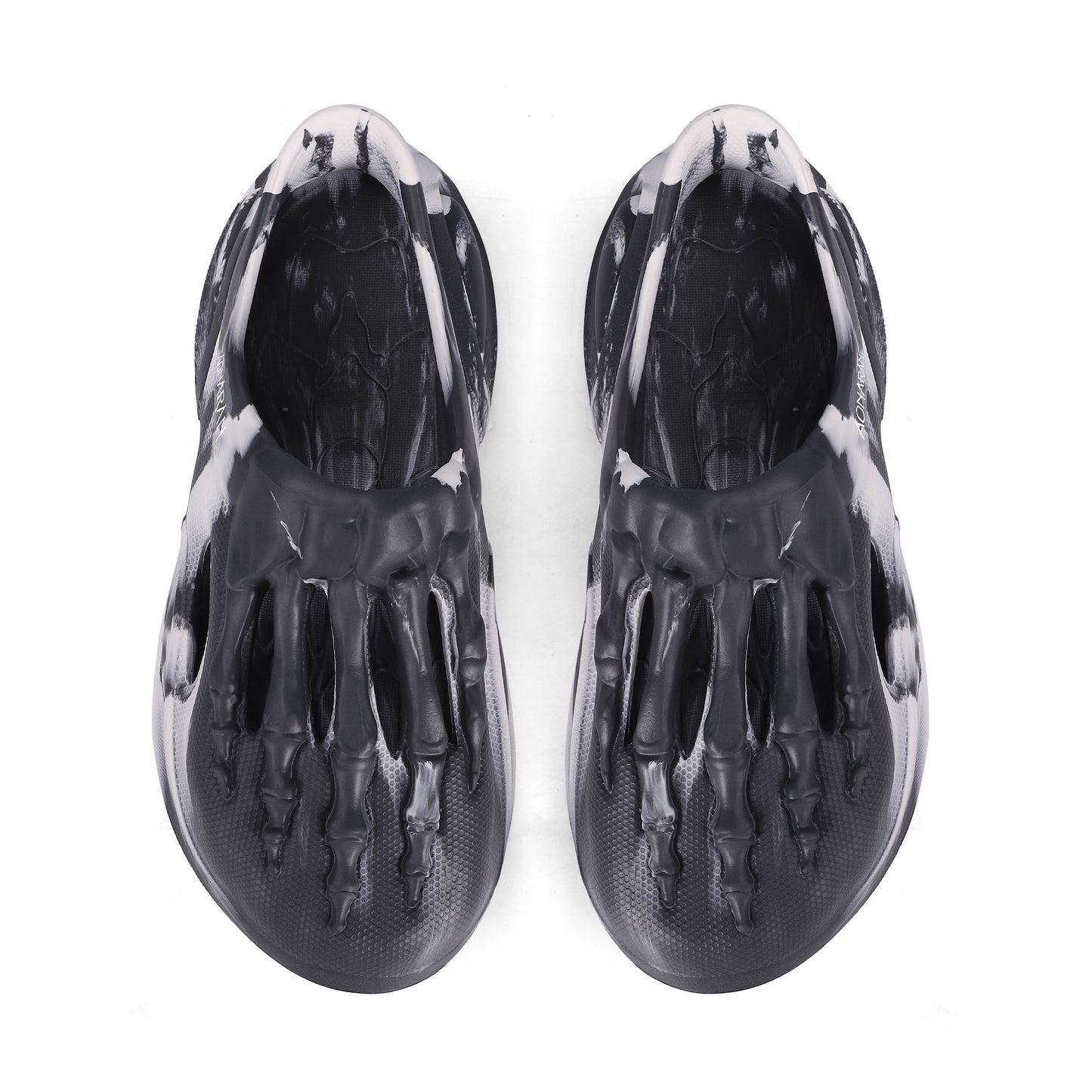 Aonaran Cataclysm Mens Skull Clogs